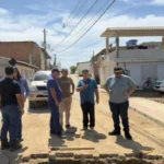 Prefeito visita obras no Esplanada 2