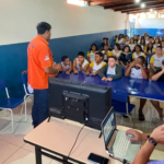 Escola de Boa Vista do Sul recebe palestra da Defesa Civil de Marataízes